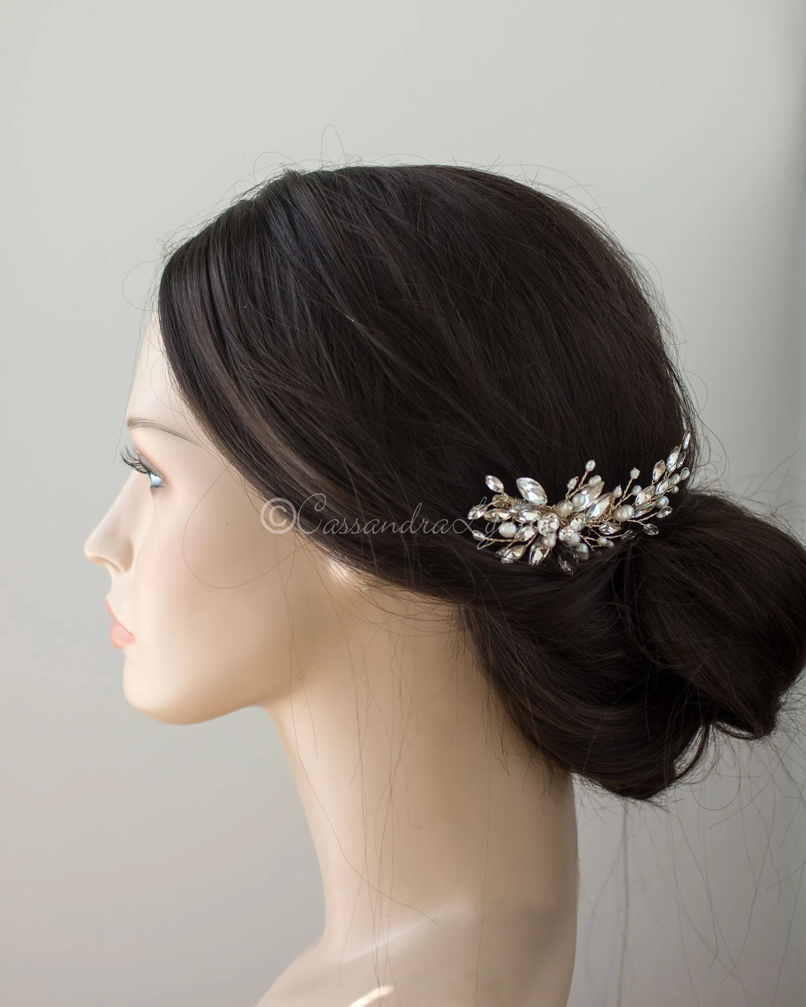 Marquise Spray Bridal Comb with Pearls