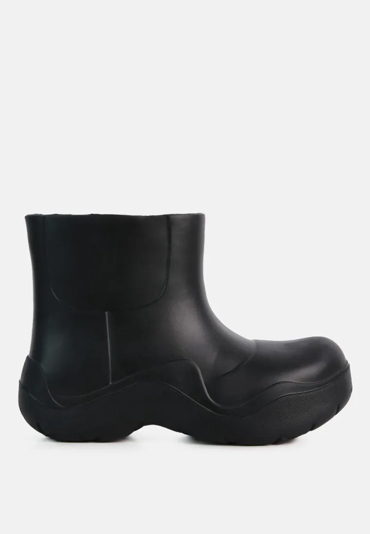 Two Tango Gummy Rain Boots By Ruw