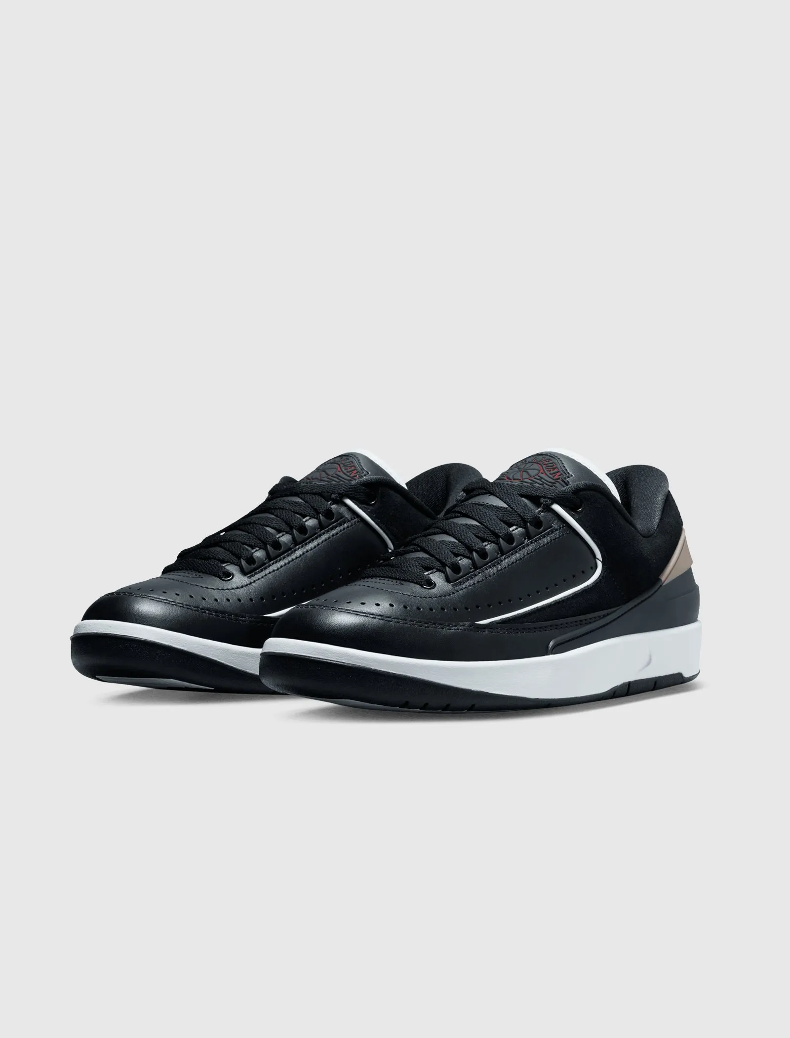 WOMENS AIR JORDAN 2 LOW BLACK/ VARSITY RED